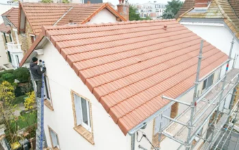 Rénovation toiture tuiles mécaniques Chaville – Compagnon Beautour